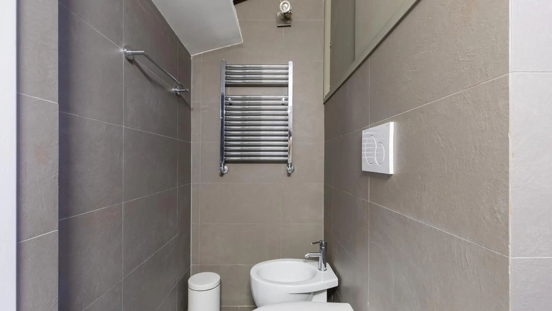 Iflat Historic Flat In Campo De Fiori Apartment Rome