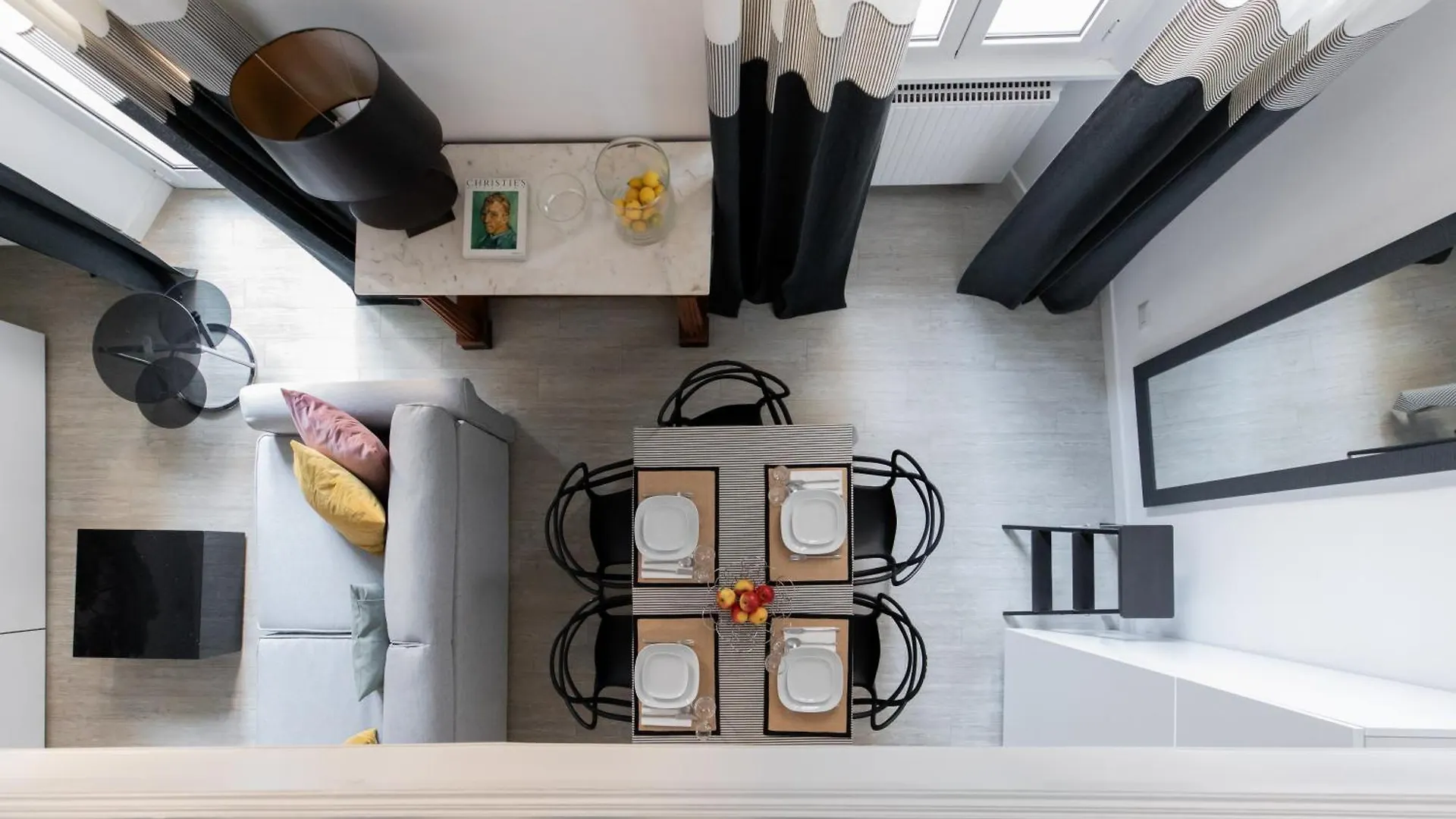 Iflat Historic Flat In Campo De Fiori Apartment Rome