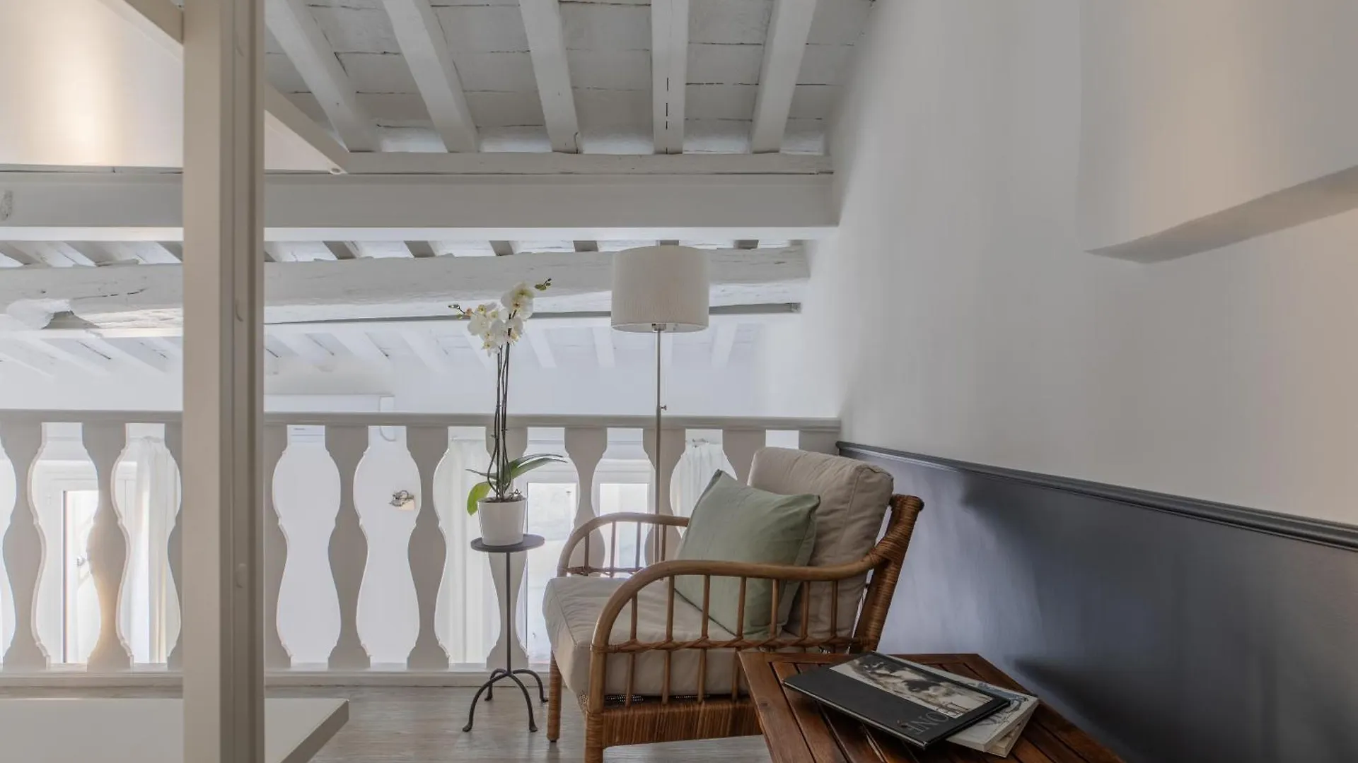 Iflat Historic Flat In Campo De Fiori Apartment Rome